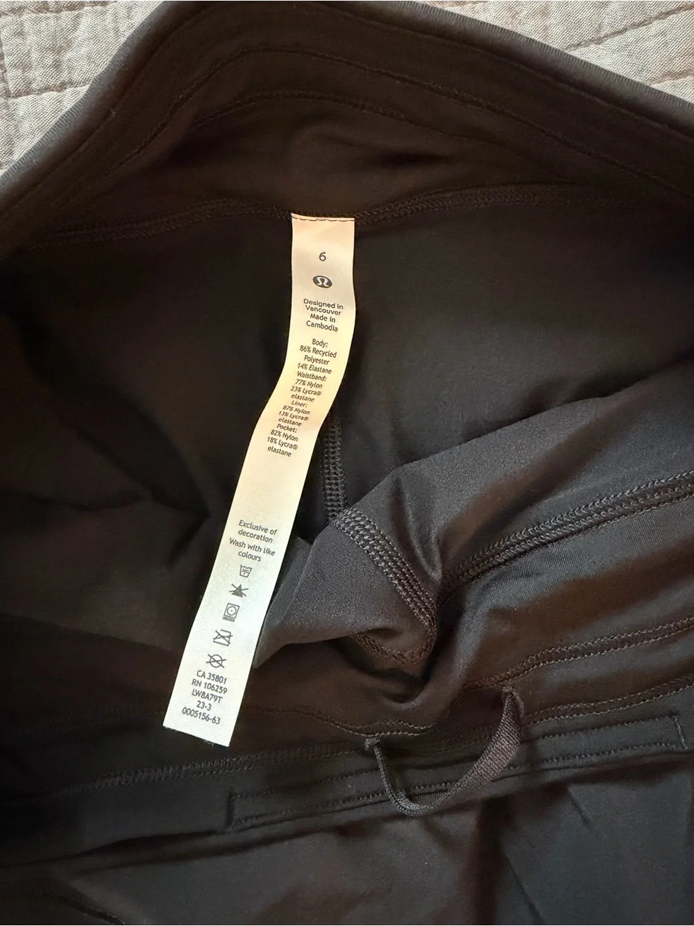 lululemon athletica sleek black